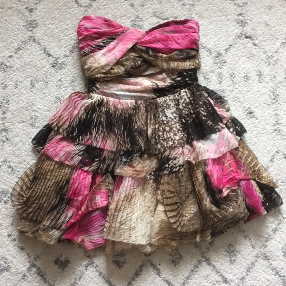 NWT DVF silk dress as seen on KIM KARDASHIAN, Reese & Blake Lively 🖤 - Picture 7 of 8